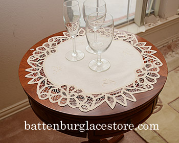 18" Round Battenburg Table Toppers. Mother of Pearl color. 2pcs.
